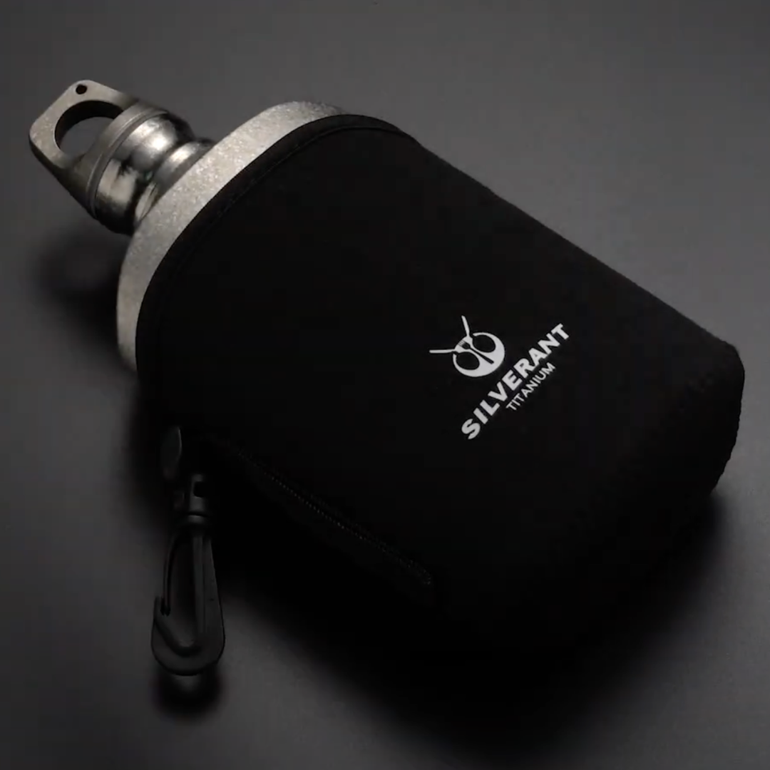 シルバーアント 結晶化 純チタン スポーツウォーターボトル 600ml