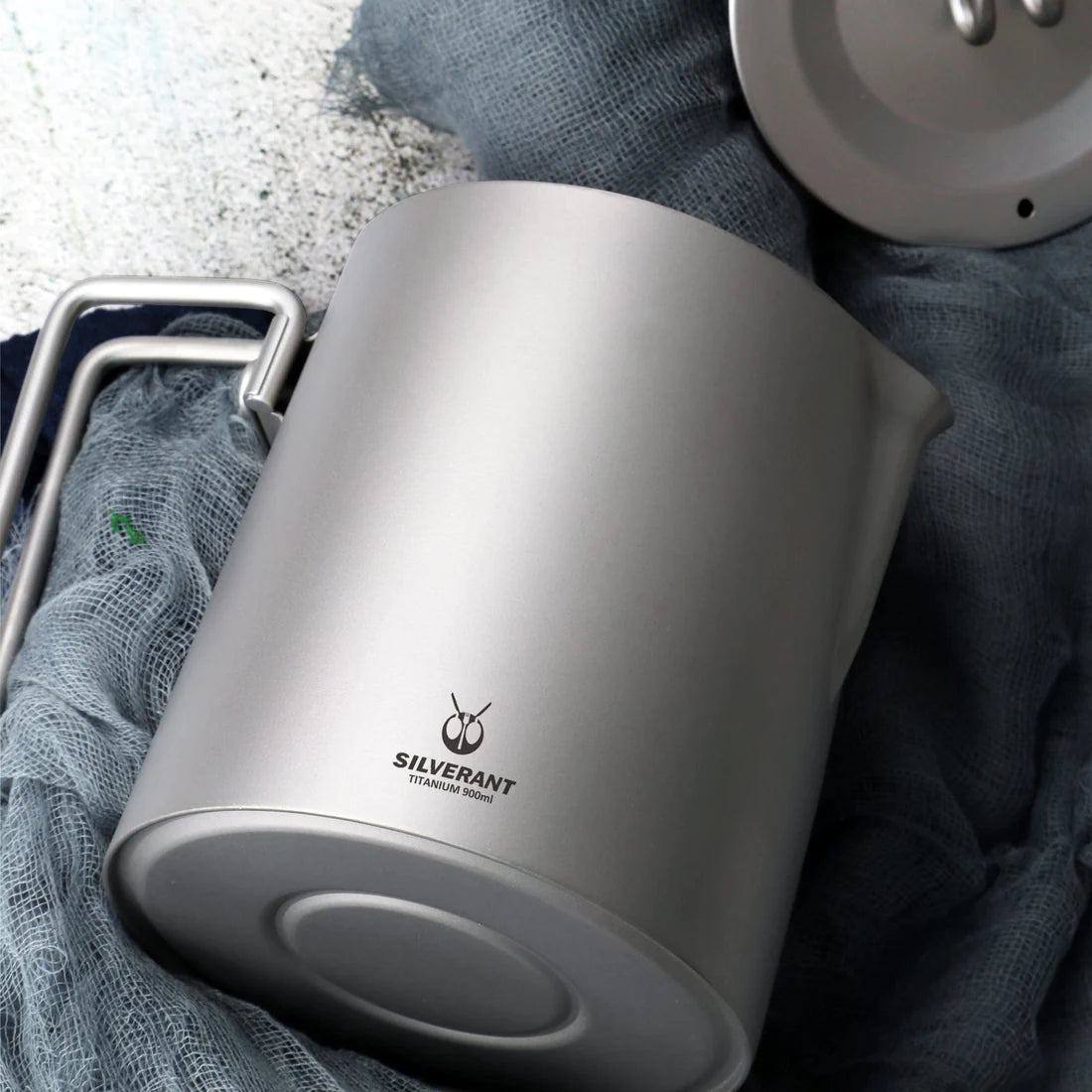 シルバーアント 純チタン ショートスパウトケトル 900ml