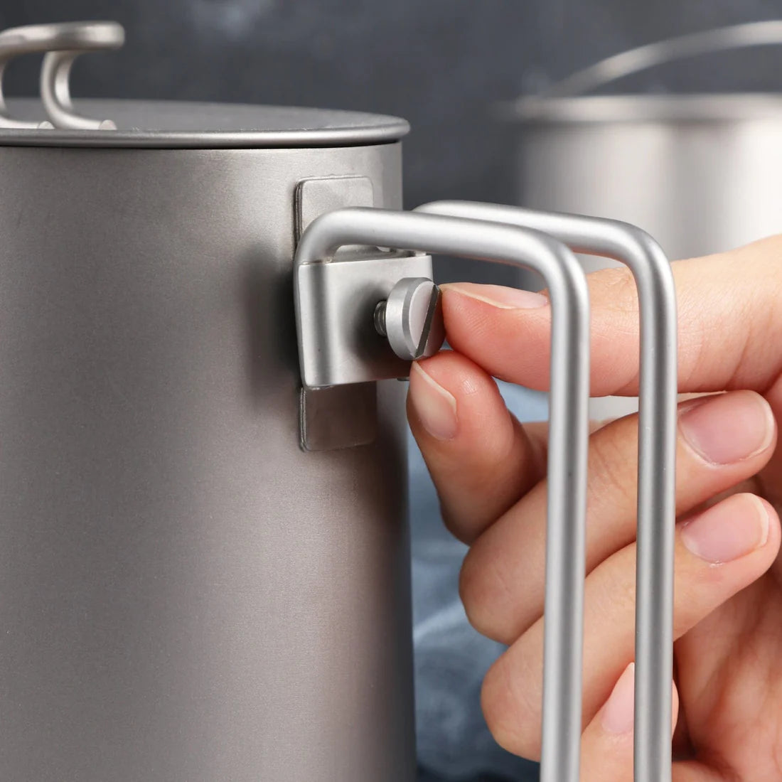 シルバーアント 純チタン ショートスパウトケトル 900ml